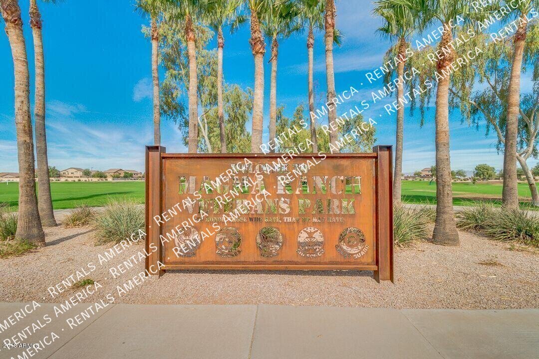 Fabulous 5 Bedroom Magma Ranch Home W/3-Car Garage!!!! property image