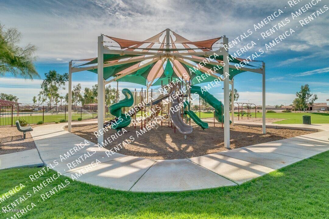 Fabulous 5 Bedroom Magma Ranch Home W/3-Car Garage!!!! property image