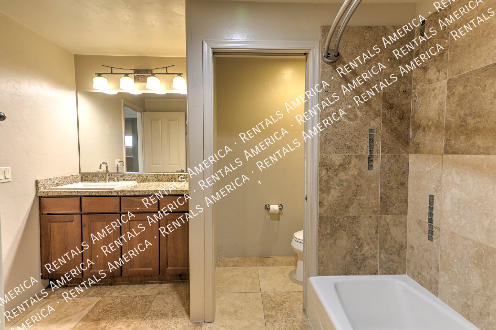 Upscale 3bed/3bath Town Home with Community Pool! property image