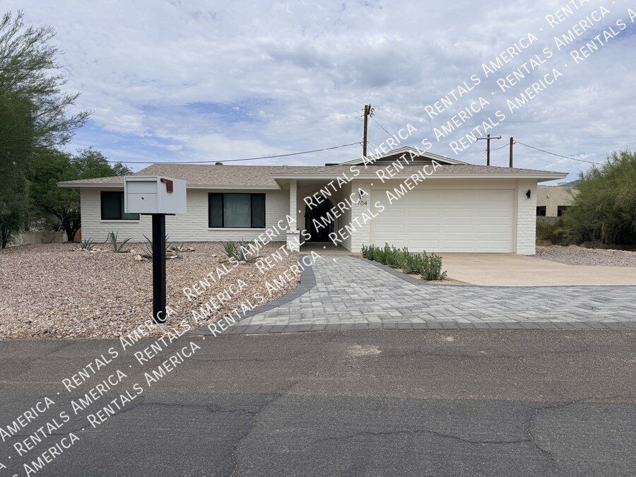 Receive one month of rent FREE, spread over the 12-month lease term! property image