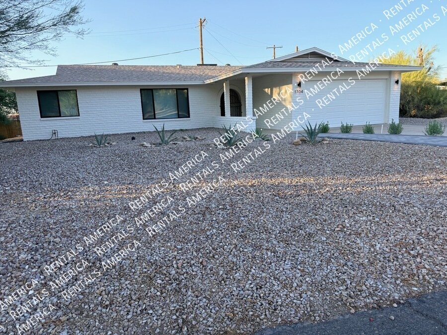 Receive one month of rent FREE, spread over the 12-month lease term! property image