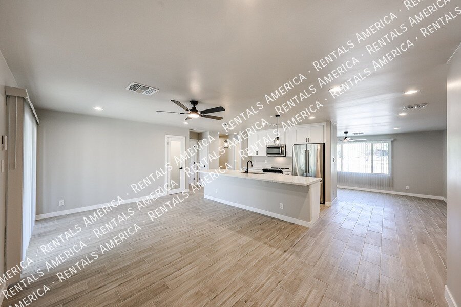 Receive one month of rent FREE, spread over the 12-month lease term! property image