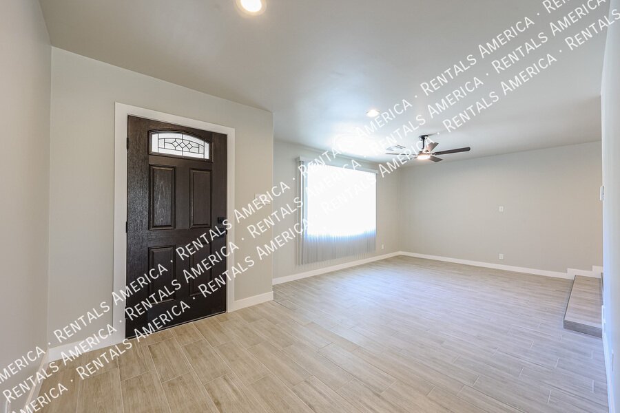 Receive one month of rent FREE, spread over the 12-month lease term! property image