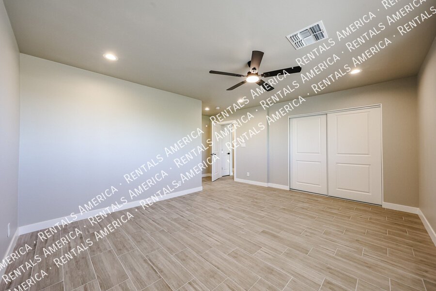 Receive one month of rent FREE, spread over the 12-month lease term! property image