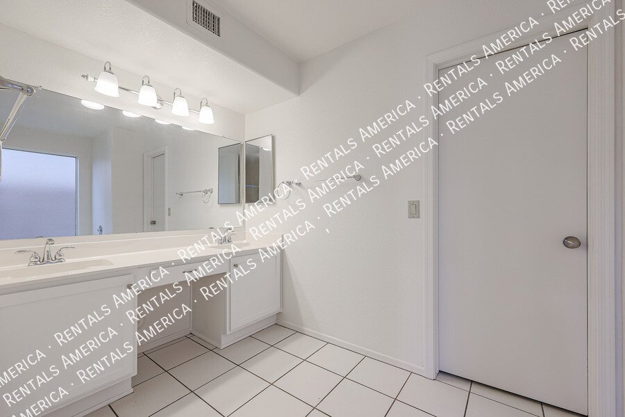 Beautiful home in Chandler AZ! property image
