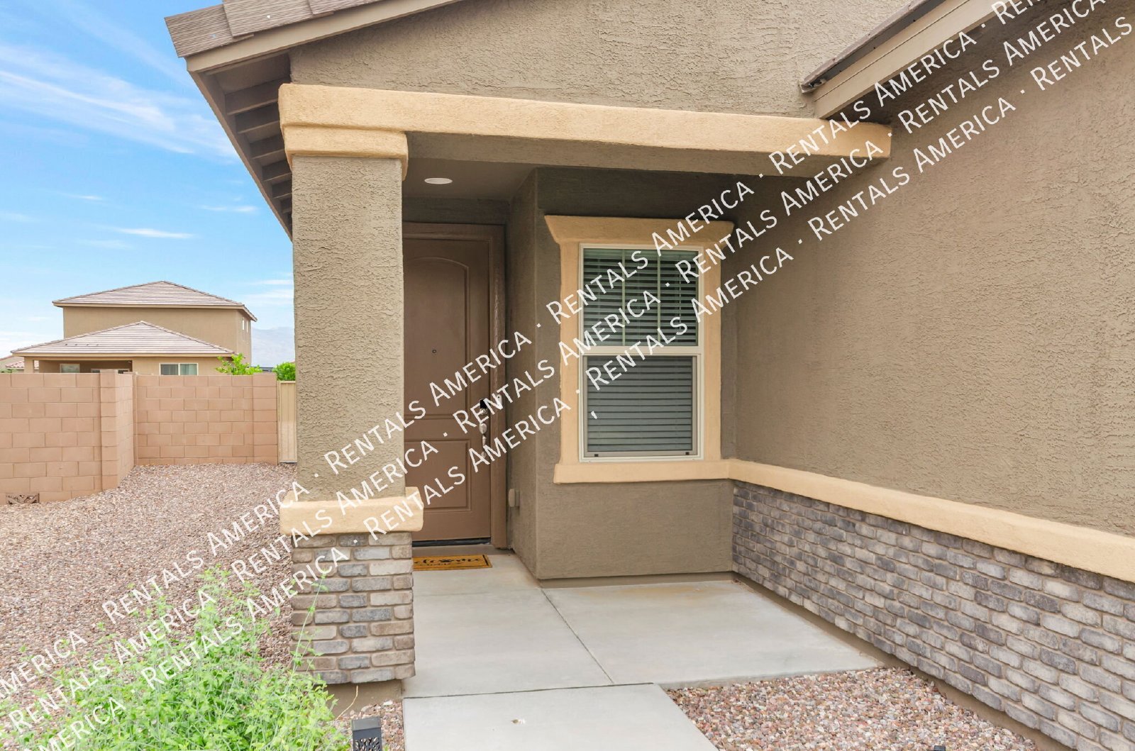 Charming 3 bedroom 2 bathroom home in Vail AZ property image