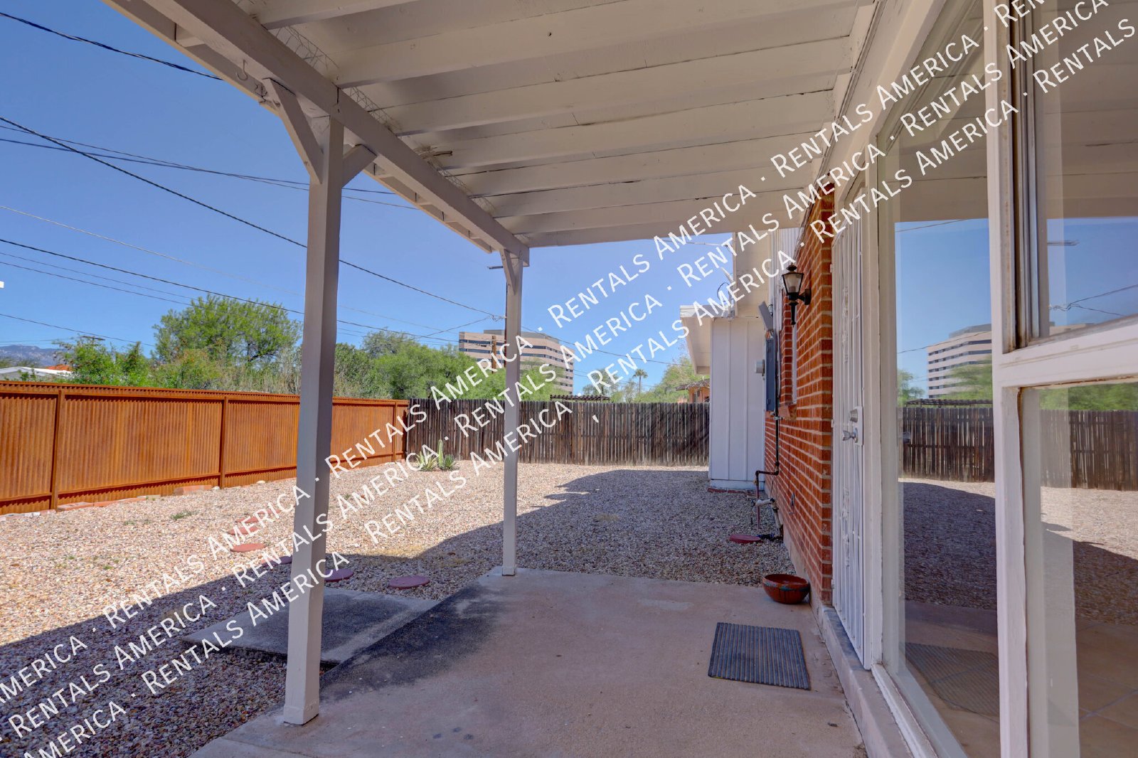 Charming 3 bedroom 2 bath Home with Modern Comforts property image