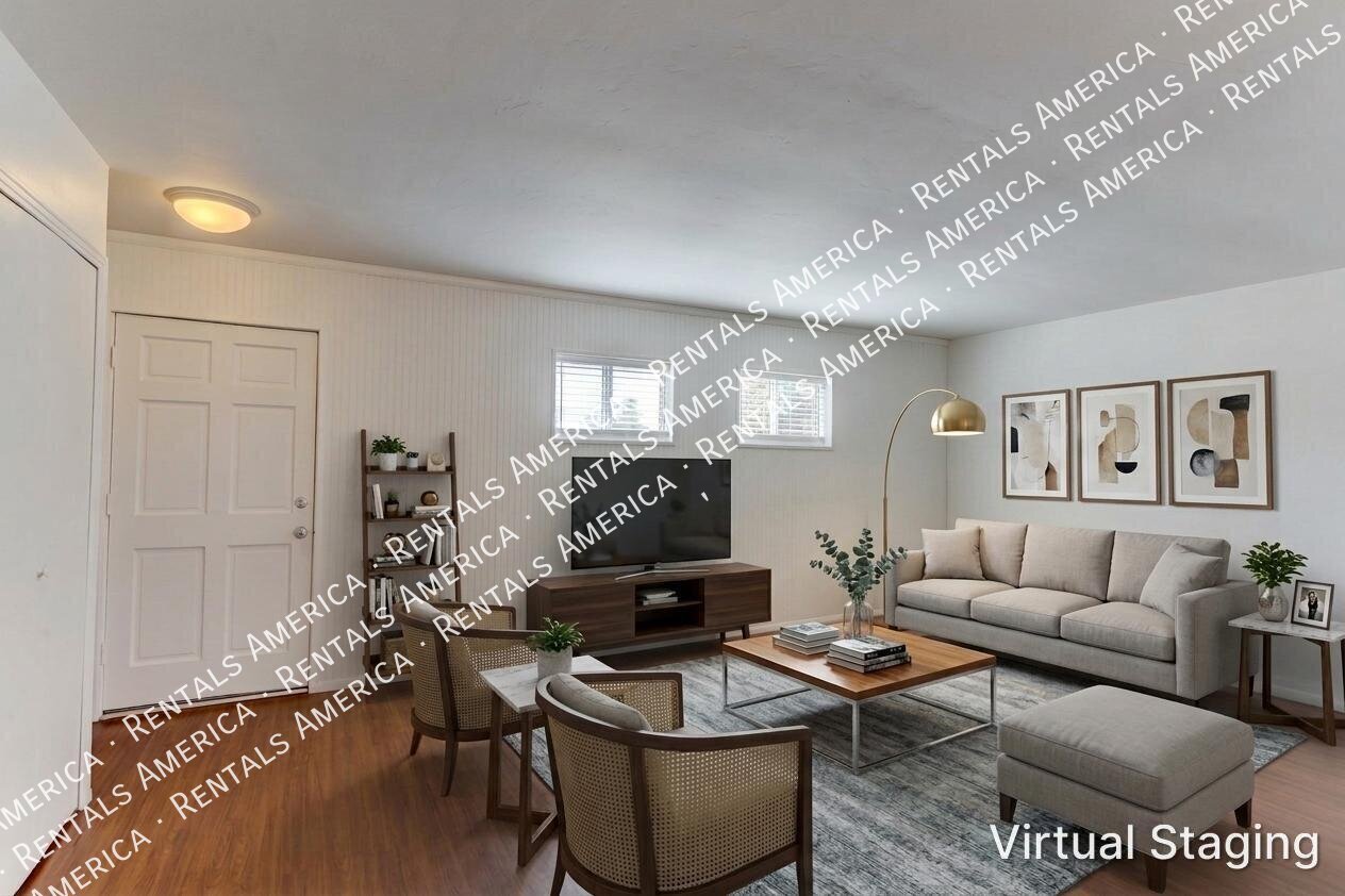 Charming 3 bedroom 2 bath Home with Modern Comforts property image