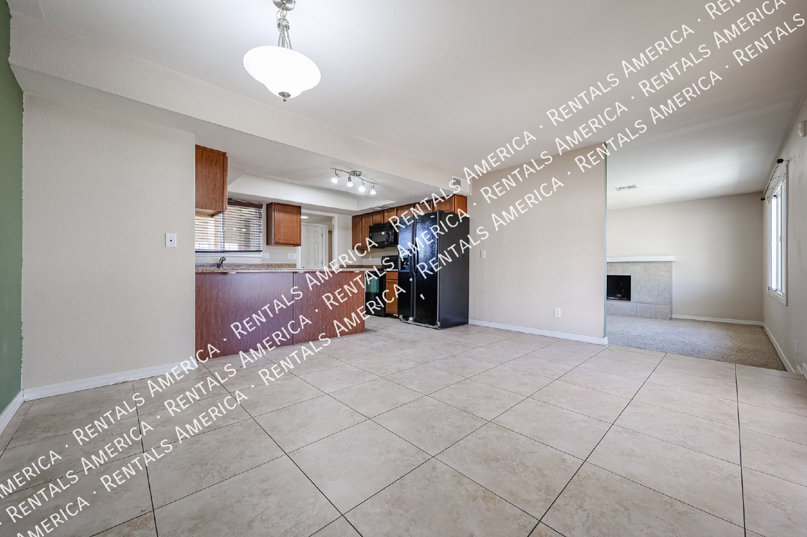 NO HOA,  4/2 bath Home in Tempe property image