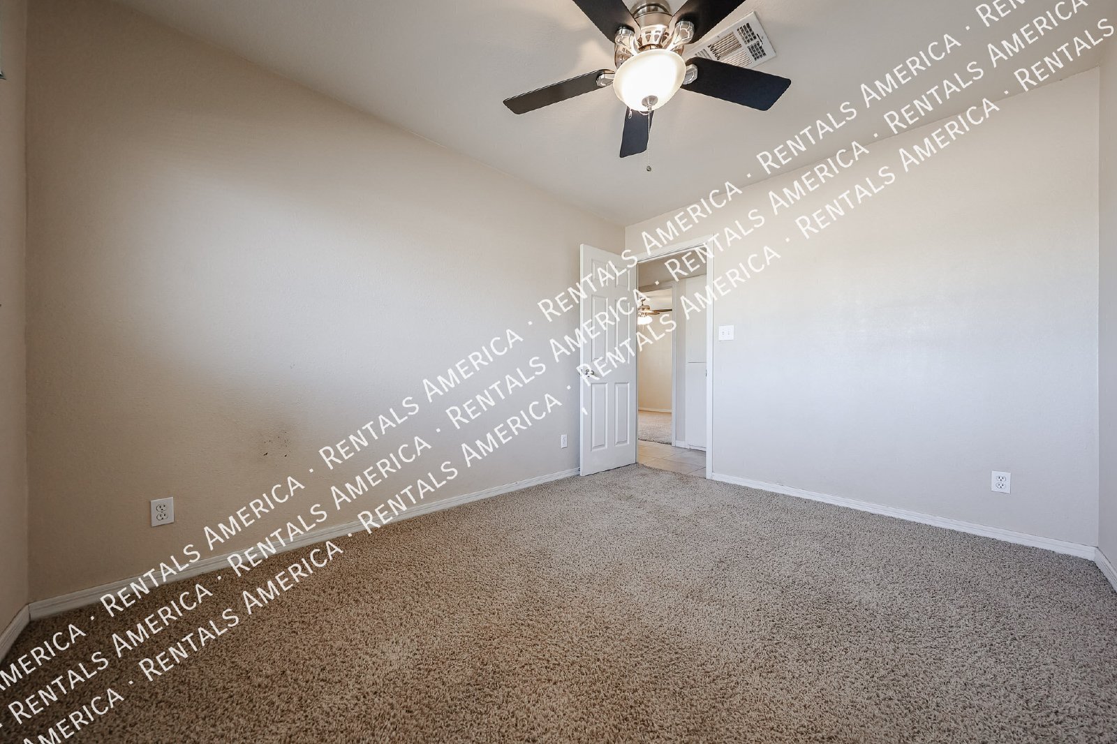 NO HOA,  4/2 bath Home in Tempe property image