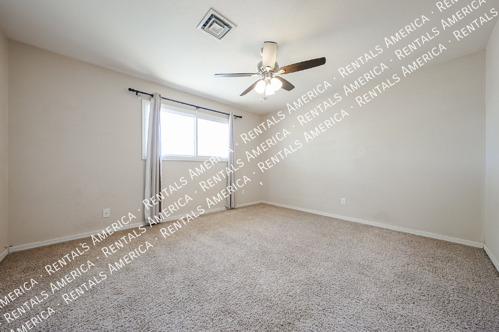 NO HOA,  4/2 bath Home in Tempe property image