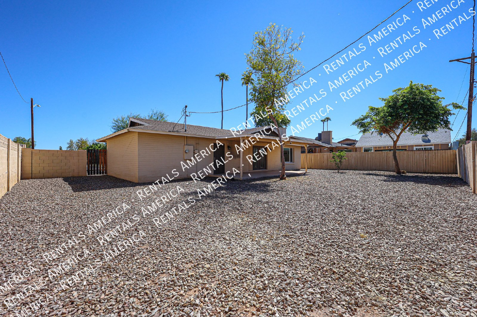 NO HOA,  4/2 bath Home in Tempe property image