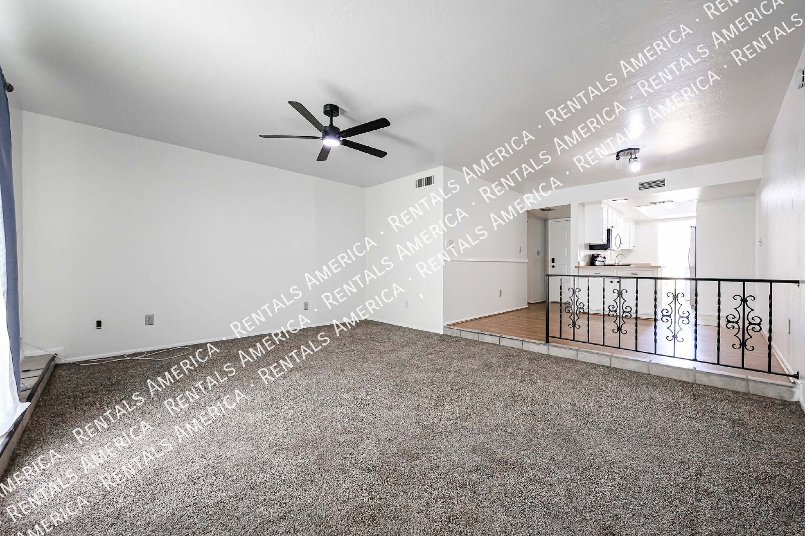 *Get 2 weeks free rent with a signed 12 month lease!* property image