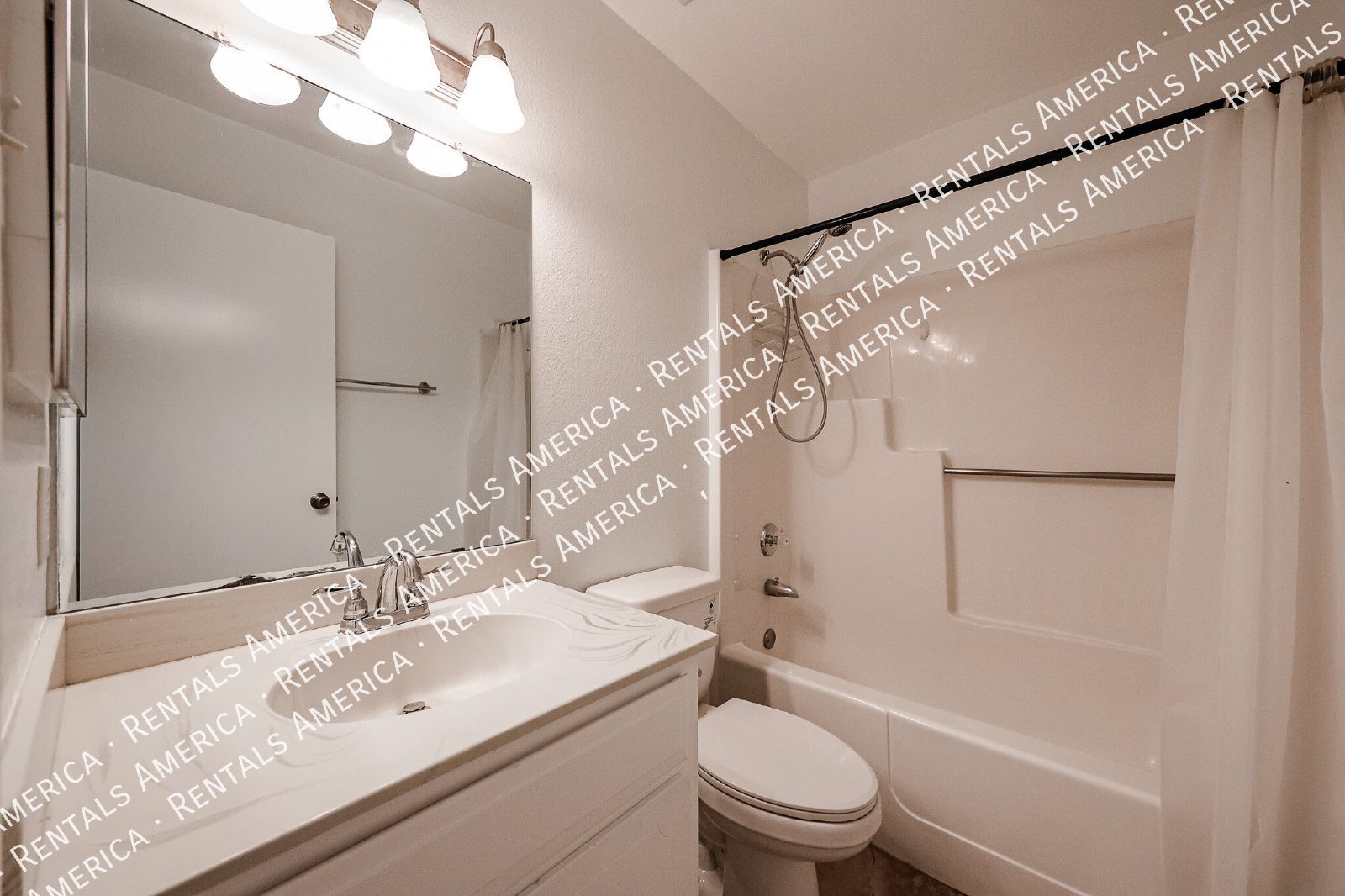 *Get 2 weeks free rent with a signed 12 month lease!* property image