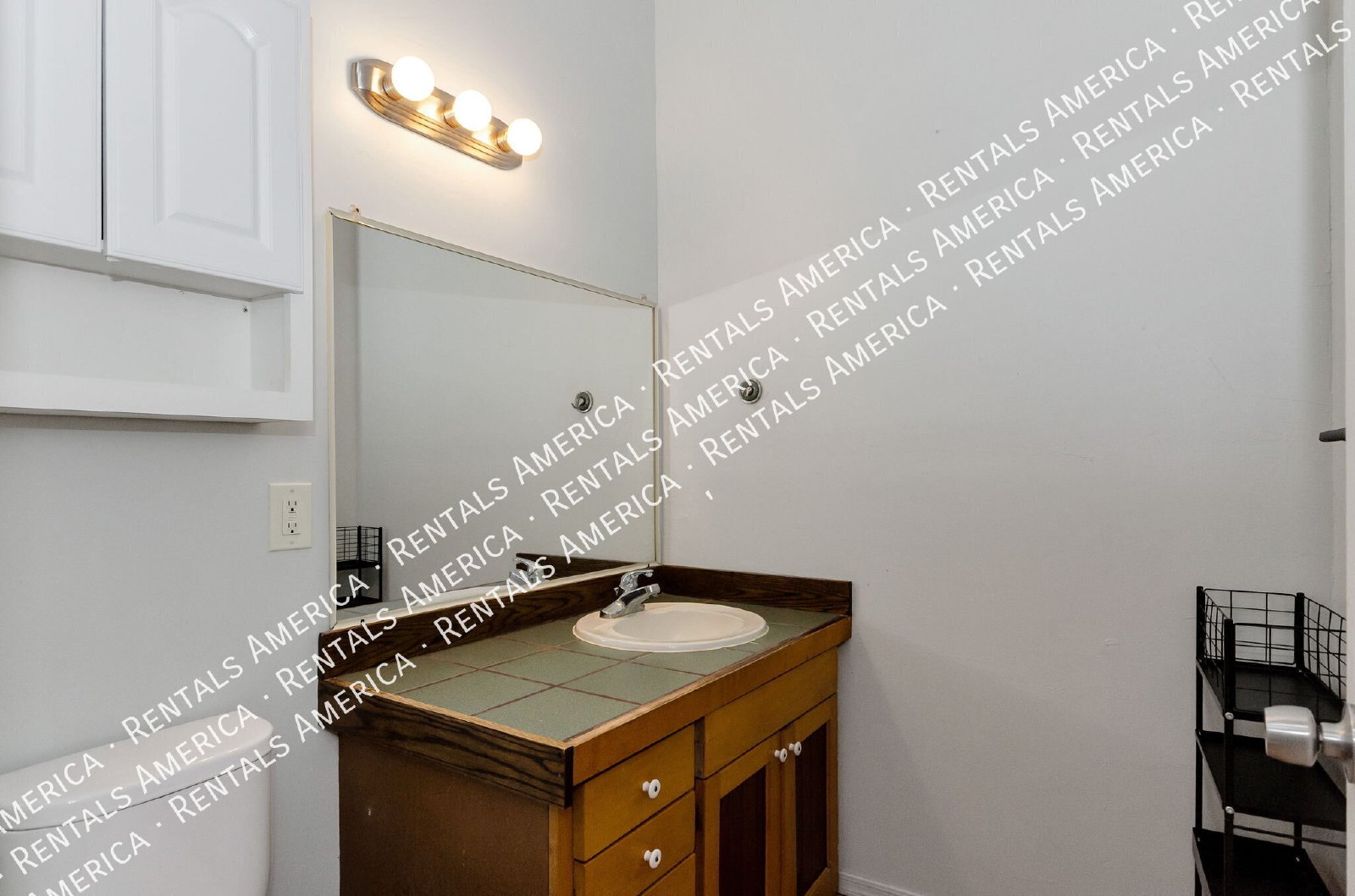 Rental available in El Presidio Historic District downtown property image
