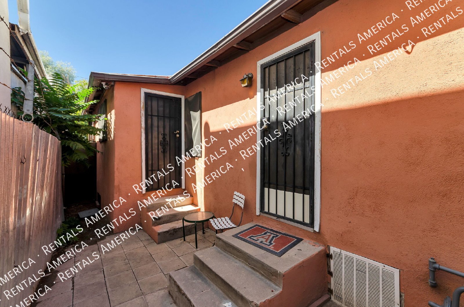 Rental available in El Presidio Historic District downtown property image