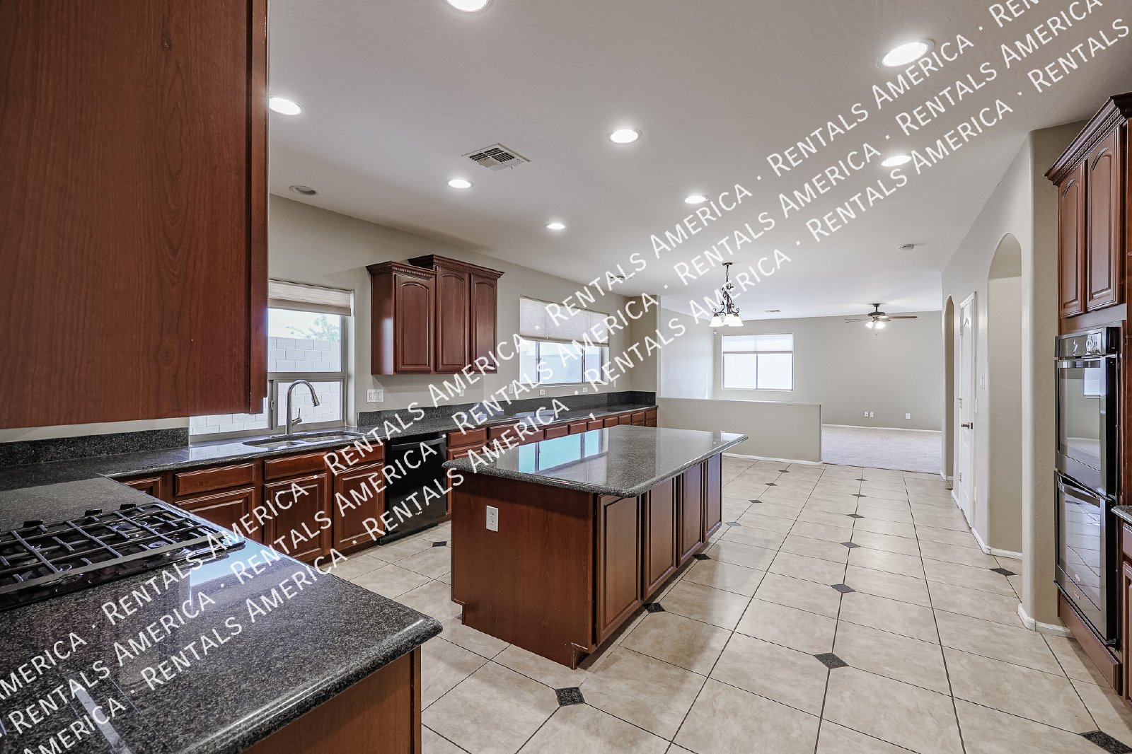 Welcome home to this 4 bedroom, 2.5 bath in Copper Basin!!! property image