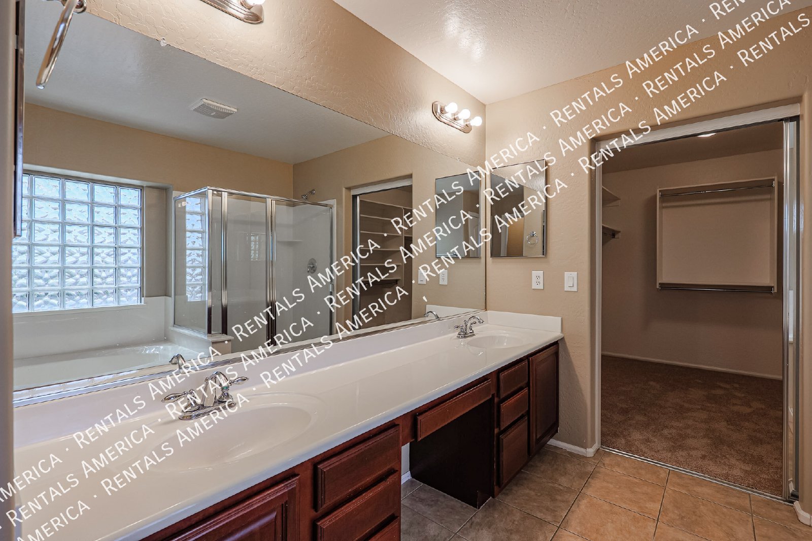 Welcome home to this 4 bedroom, 2.5 bath in Copper Basin!!! property image