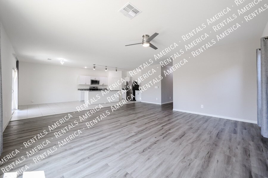 $500 RENT CREDIT +$500.00 DEPOSIT DISCOUNT! property image
