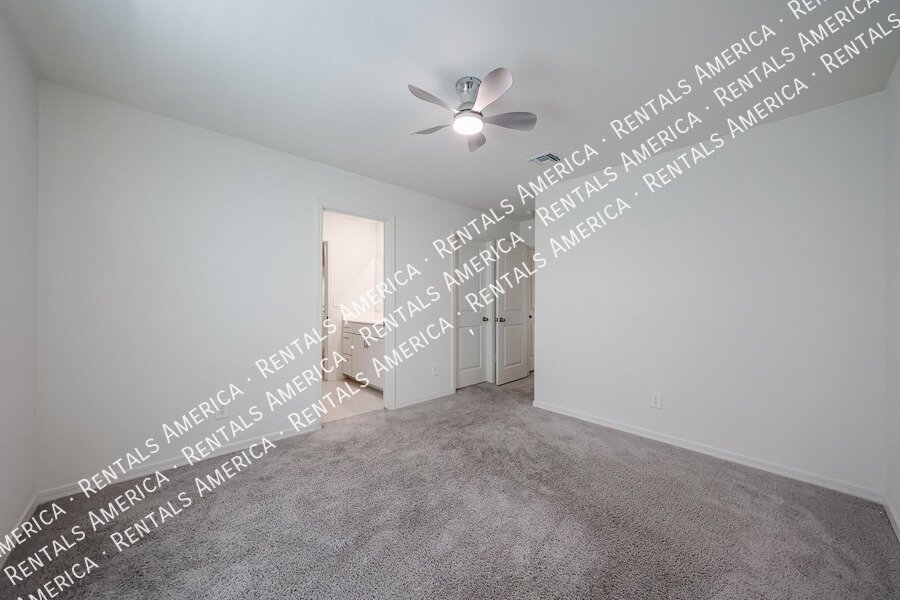 $500 RENT CREDIT +$500.00 DEPOSIT DISCOUNT! property image