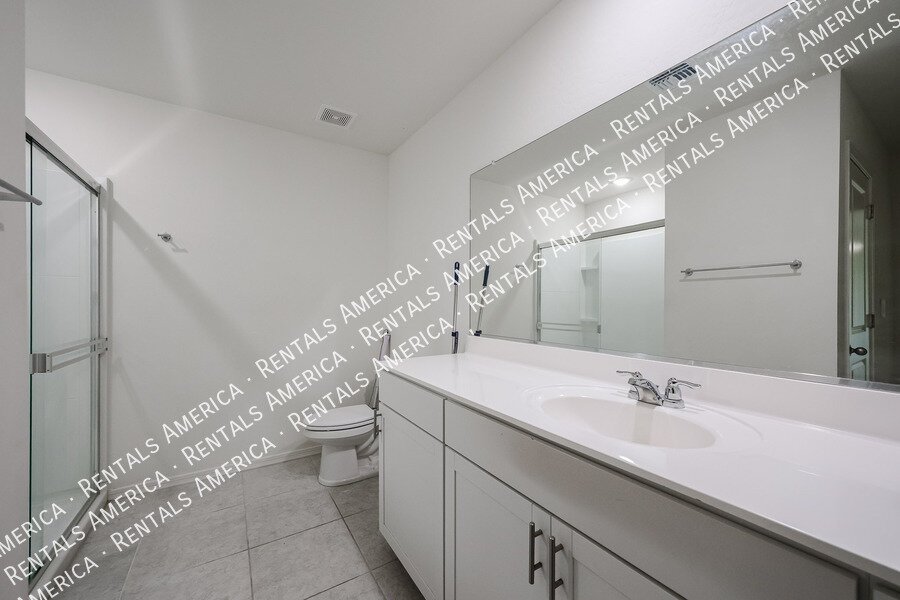 $500 RENT CREDIT +$500.00 DEPOSIT DISCOUNT! property image