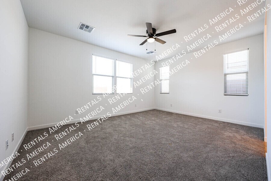 MOVE IN SPECIAL!!!! AVAILABLE NOW FOR IMMEDIATE MOVE IN property image