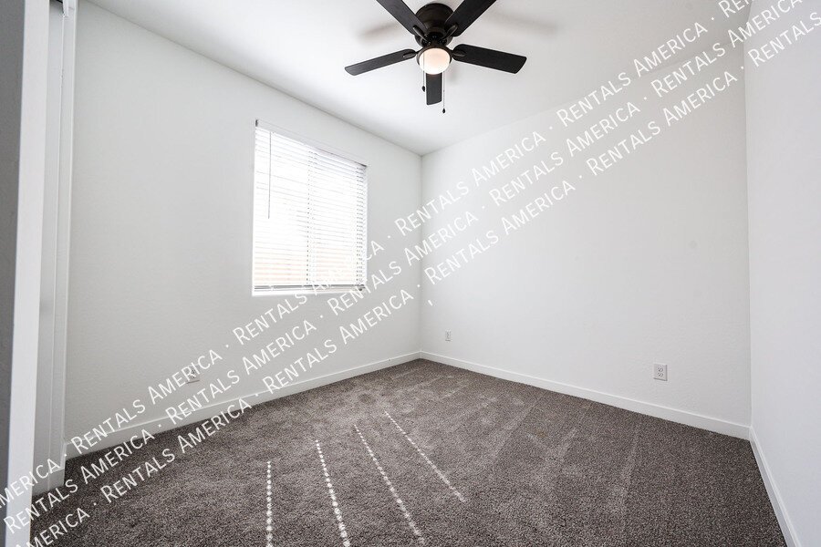 MOVE IN SPECIAL!!!! AVAILABLE NOW FOR IMMEDIATE MOVE IN property image