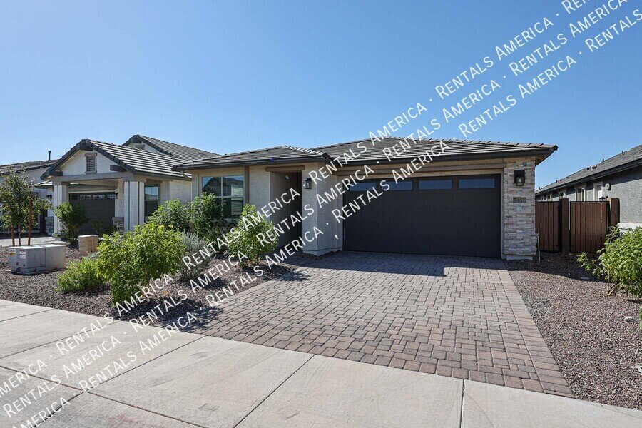 MOVE IN SPECIAL!!!! AVAILABLE NOW FOR IMMEDIATE MOVE IN property image