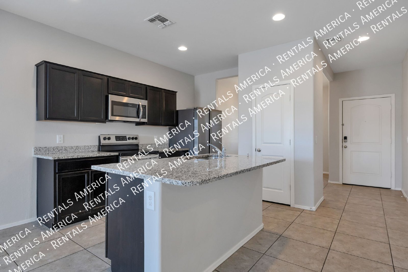 17916 N Pietra Rd property image