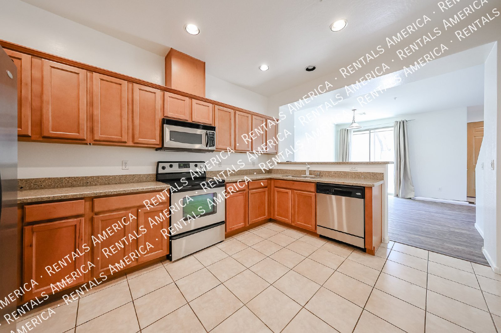 Gated Community! 3 Bedroom Townhouse w/ 2 Car Garage! property image