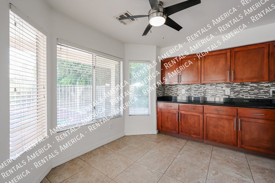 Spacious 5-Bedroom Home with Private Pool in Chandler property image