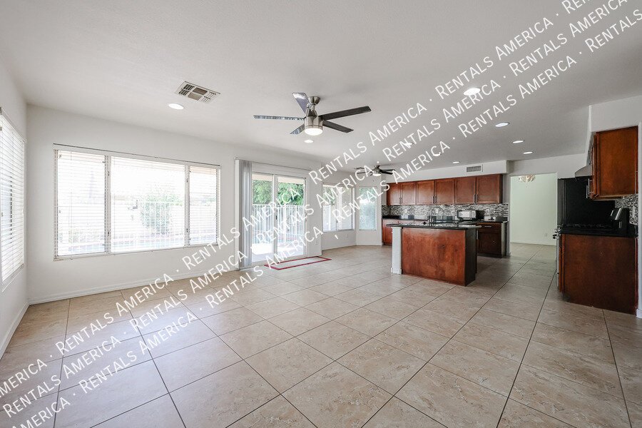 Spacious 5-Bedroom Home with Private Pool in Chandler property image