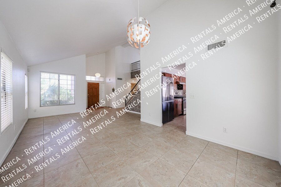 Spacious 5-Bedroom Home with Private Pool in Chandler property image