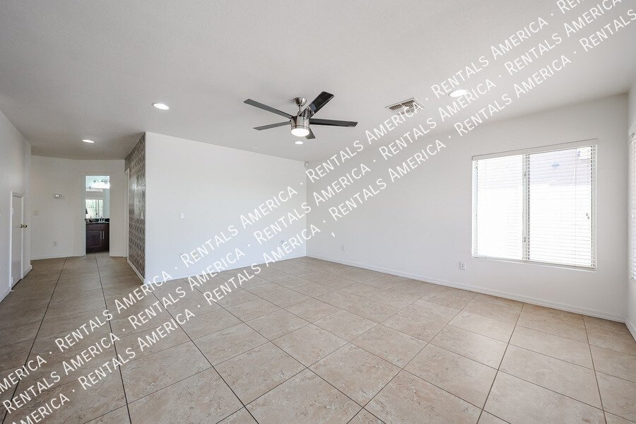 Spacious 5-Bedroom Home with Private Pool in Chandler property image