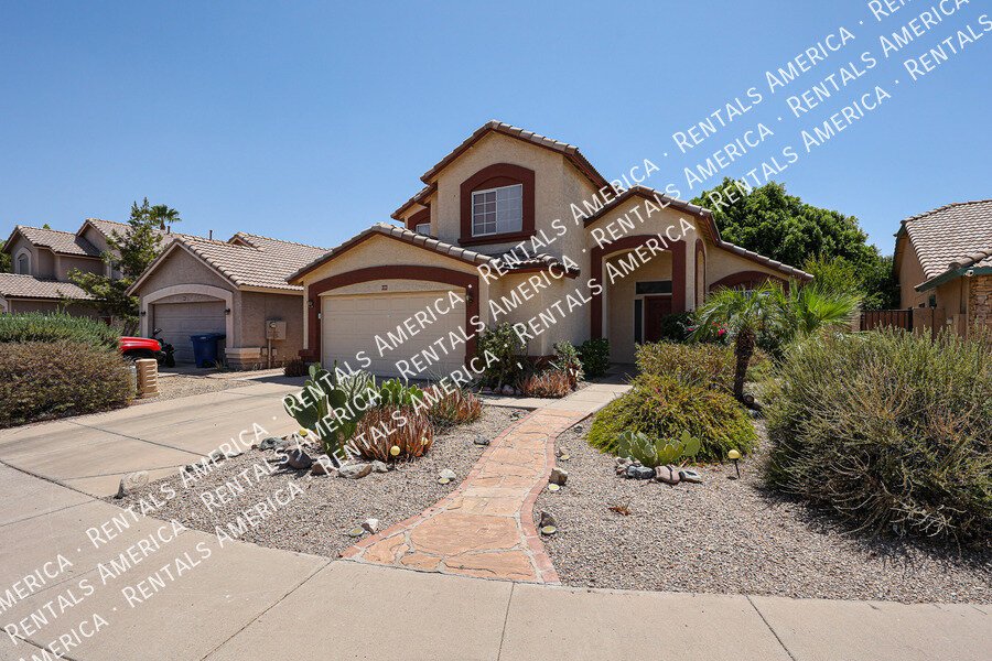 Spacious 5-Bedroom Home with Private Pool in Chandler property image