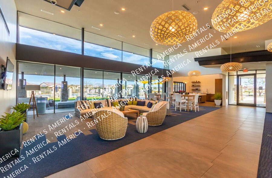 4 BEDROOM IN EASTMARK property image