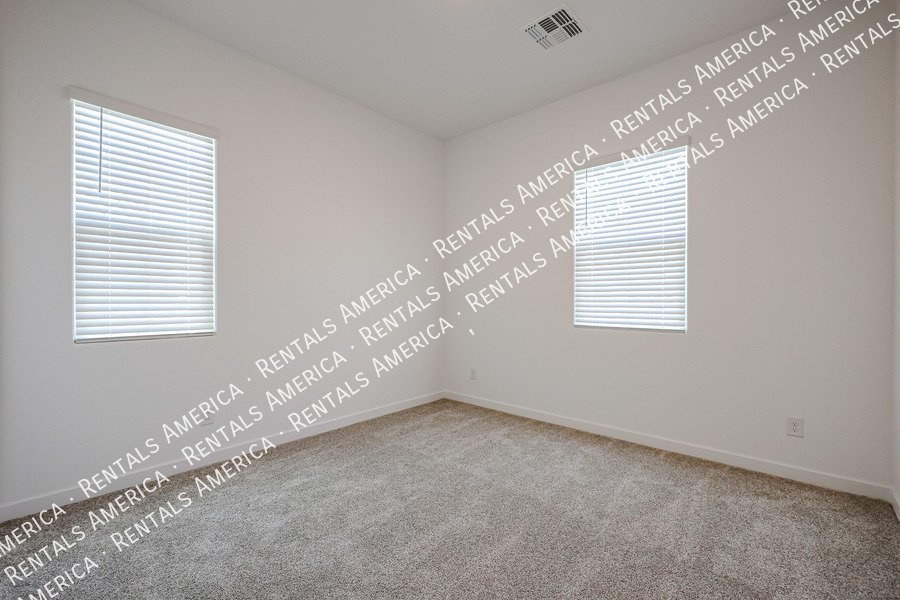 Awesome 4 Bedroom home in Chandler property image