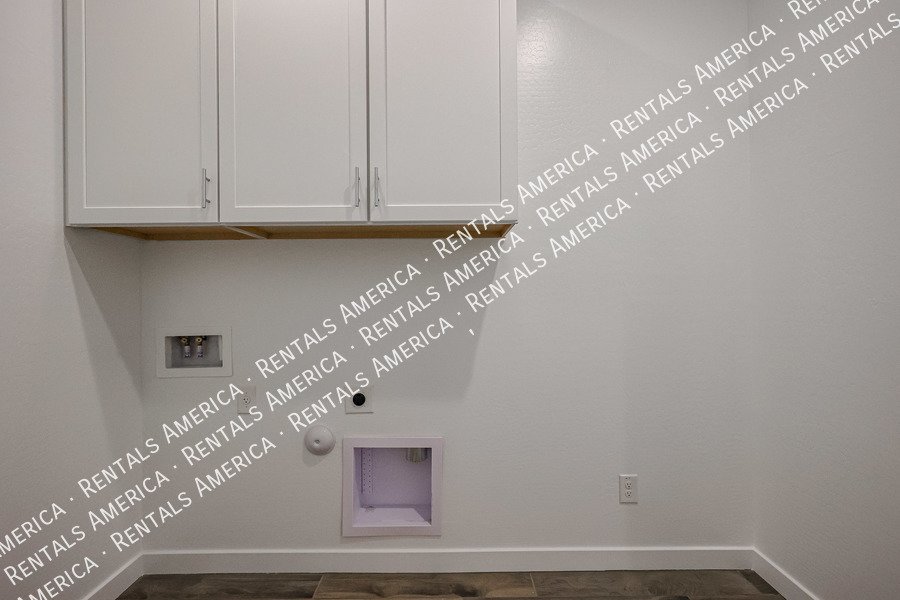Awesome 4 Bedroom home in Chandler property image