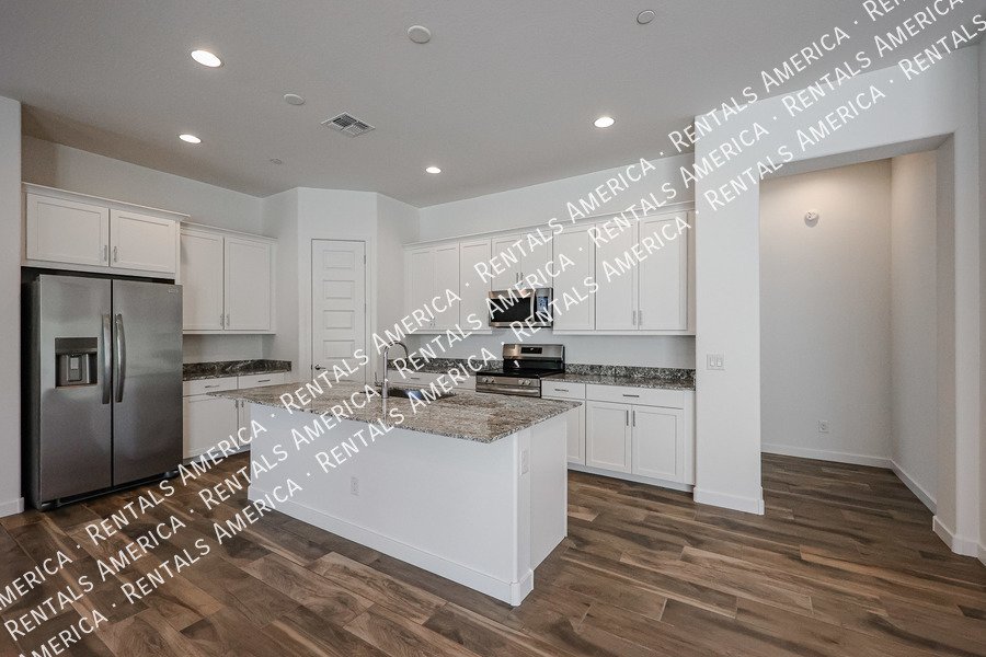 Awesome 4 Bedroom home in Chandler property image