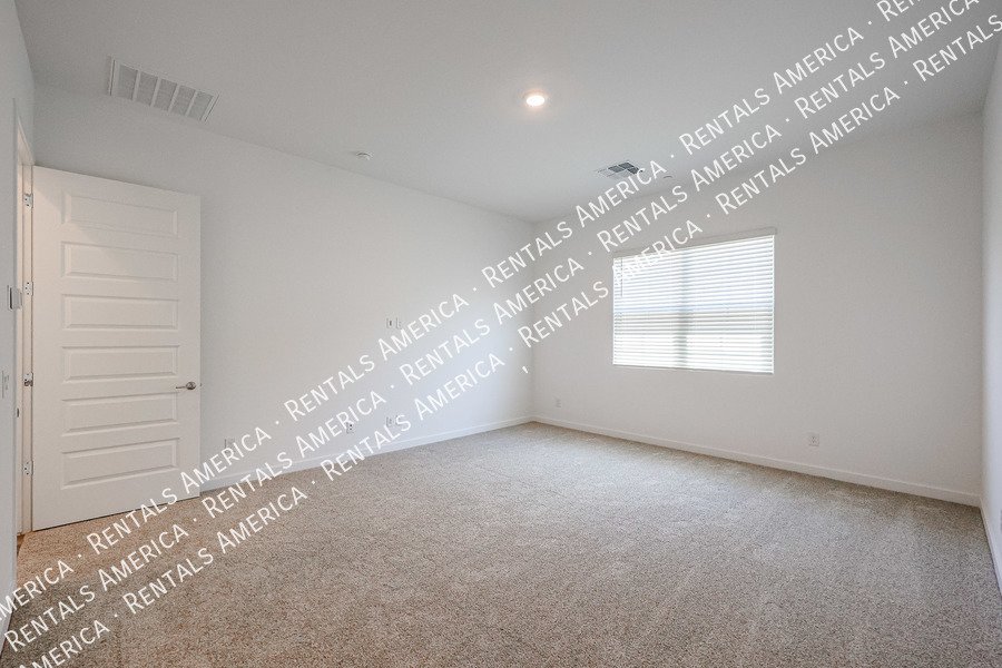 Awesome 4 Bedroom home in Chandler property image