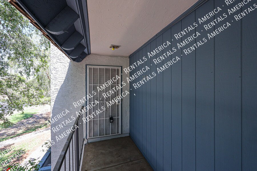 Updated Condo in Maryland Manor-$500 off M/I by 10/30 property image