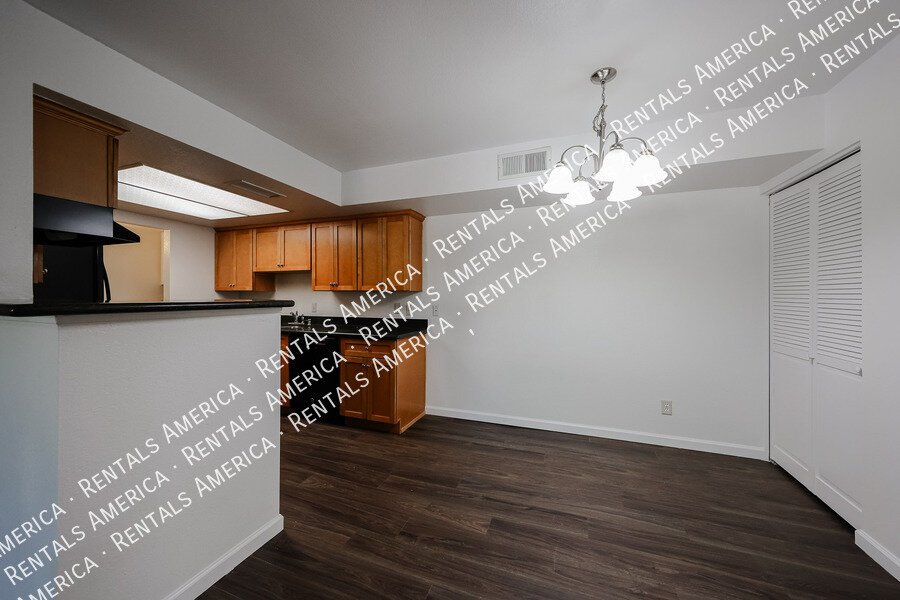 Updated Condo in Maryland Manor-$500 off M/I by 10/30 property image
