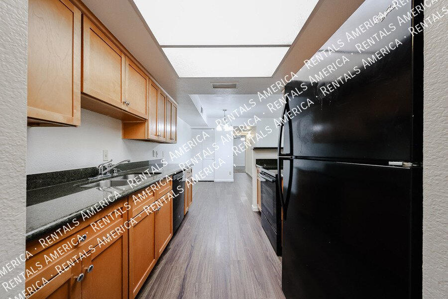 Updated Condo in Maryland Manor-$500 off M/I by 10/30 property image