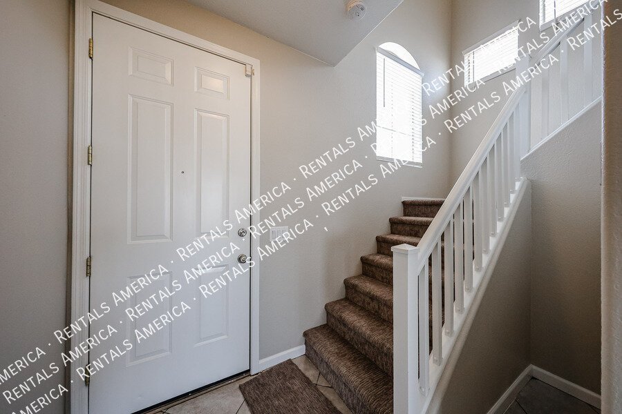 MOVE IN SPECIAL!!!!! TWO WEEKS FREE!!! property image