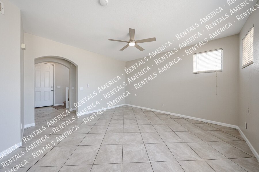 MOVE IN SPECIAL!!!!! TWO WEEKS FREE!!! property image