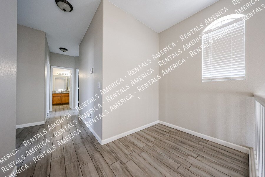 MOVE IN SPECIAL!!!!! TWO WEEKS FREE!!! property image
