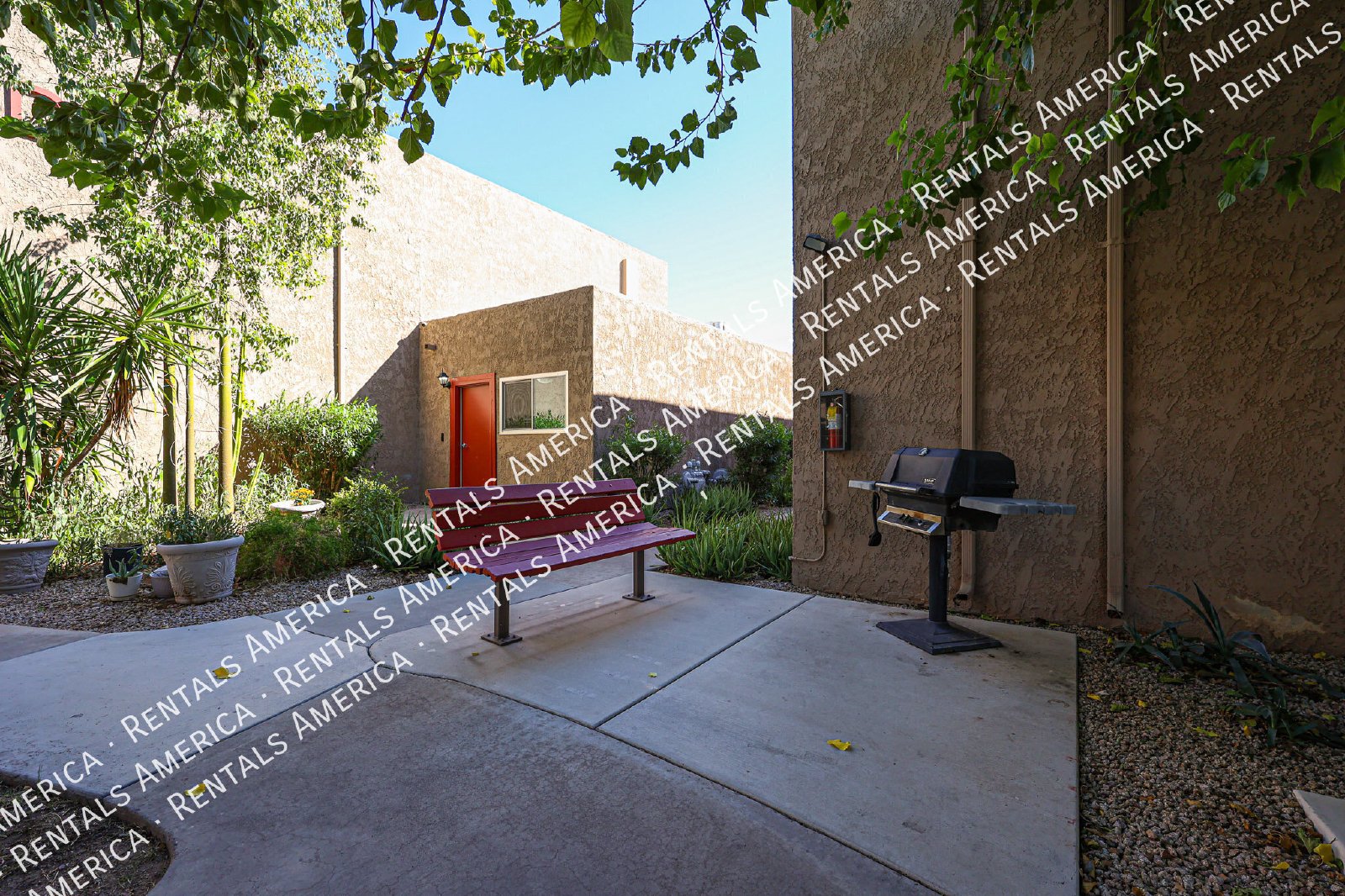 2 Bedroom Condo in Arcadia available for immediate Move in! property image