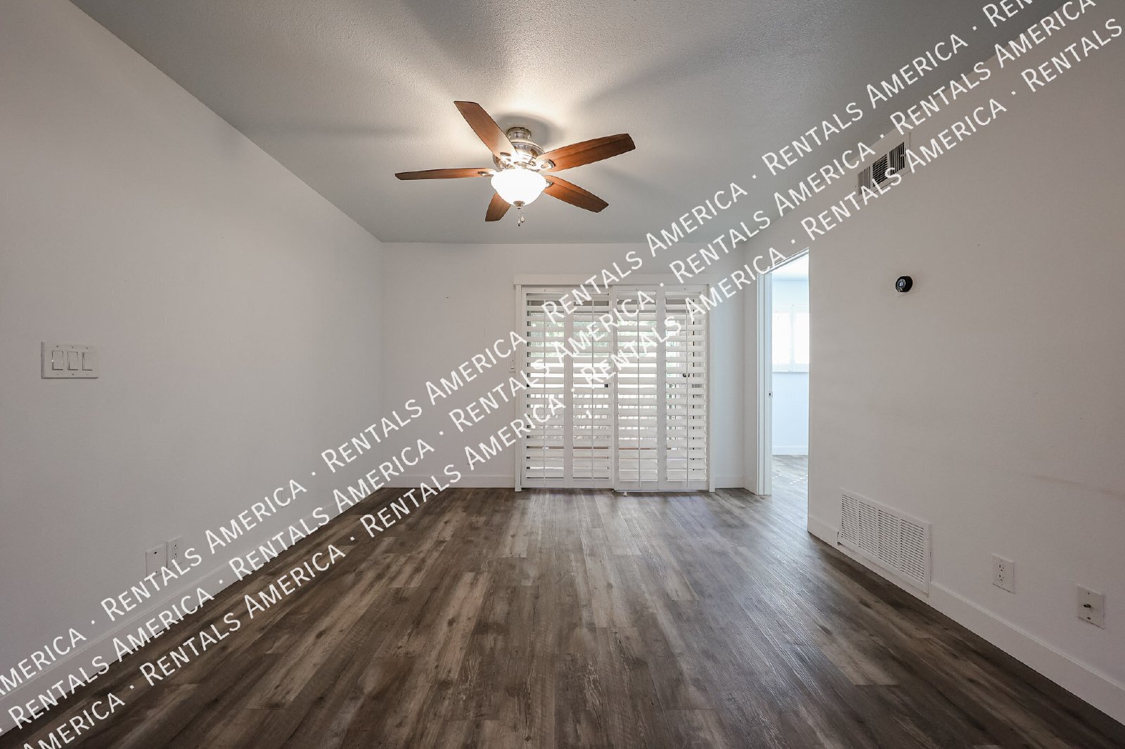 2 Bedroom Condo in Arcadia available for immediate Move in! property image