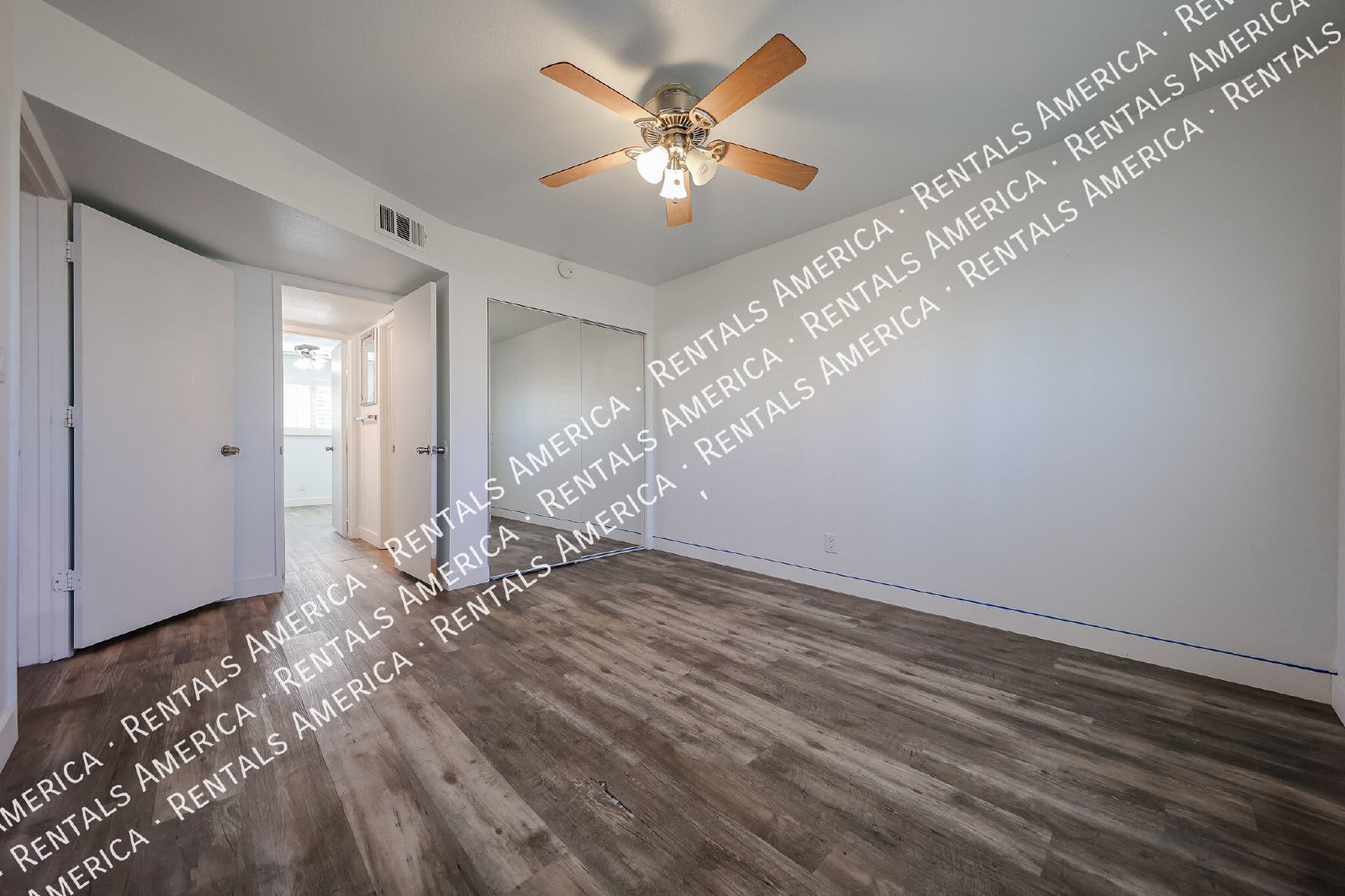 2 Bedroom Condo in Arcadia available for immediate Move in! property image