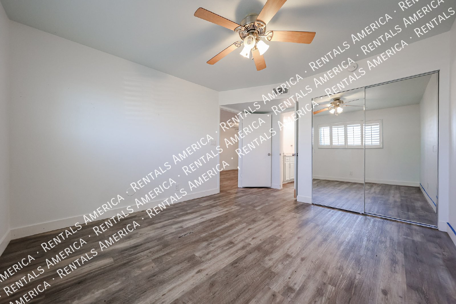 2 Bedroom Condo in Arcadia available for immediate Move in! property image
